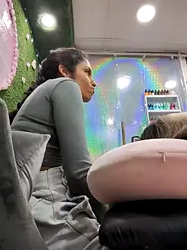 Snapshot of Anifer chatting on January 16, 9:30 pm Anifer online show from January 16, 9:30 pm