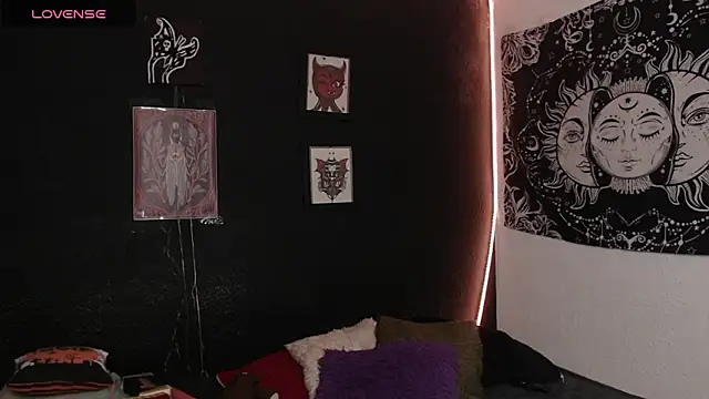 Snapshot of niakat_ chatting on September 10, 12:54 am niakat online show from September 10, 12:54 am