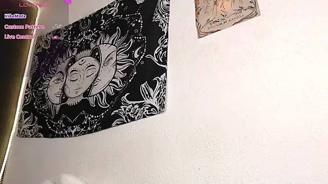 niakat  online show from November 12, 5:13 pm