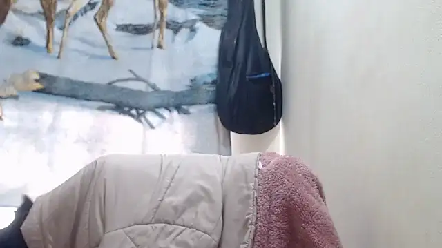 Snapshot of electra-mommy chatting on March 5, 2:45 pm electra-mommy online show from March 5, 2:45 pm