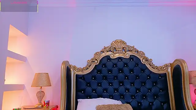 AdelinaVans online show from November 11, 11:32 am