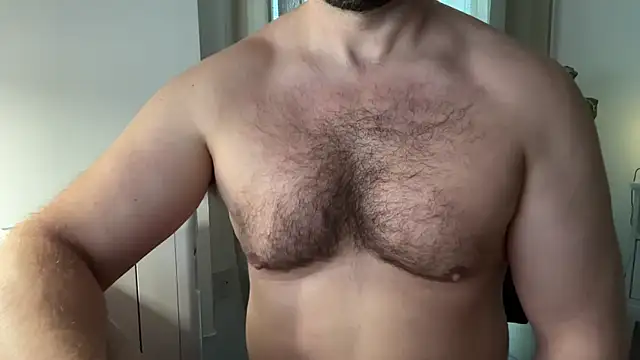 Snapshot of Mr_Beef chatting on December 3, 3:44 pm Mr Beef online show from December 3, 3:44 pm