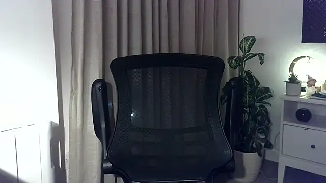 Snapshot of Mr_Beef chatting on December 8, 1:13 am Mr Beef online show from December 8, 1:13 am