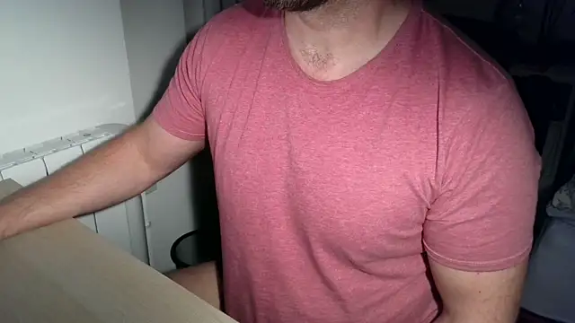 Snapshot of Mr_Beef chatting on January 7, 5:20 pm Mr Beef online show from January 7, 5:20 pm