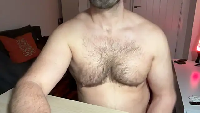 Snapshot of Mr_Beef chatting on February 8, 1:11 am Mr Beef online show from February 8, 1:11 am