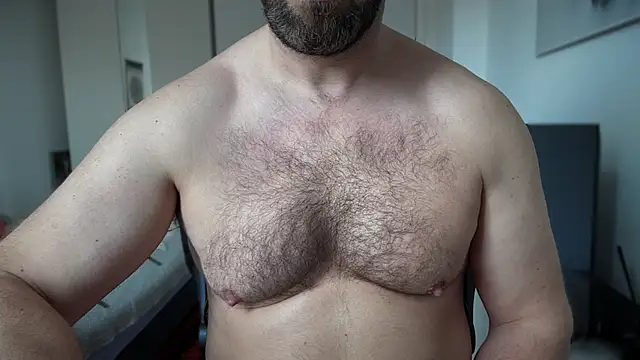 Snapshot of Mr_Beef chatting on March 11, 11:44 am Mr Beef online show from March 11, 11:44 am