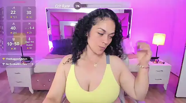 Snapshot of Aliciia_cute1 chatting on December 22, 2:49 am Aliciia cute1 online show from December 22, 2:49 am