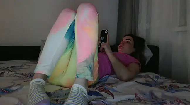 Snapshot of _JustmeHere_ chatting on February 4, 10:34 pm JustmeHere online show from February 4, 10:34 pm