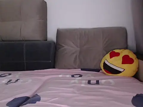 Snapshot of _JustmeHere_ chatting on September 25, 9:02 am JustmeHere online show from September 25, 9:02 am