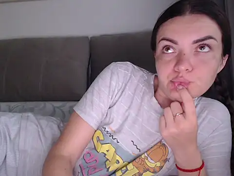 Snapshot of _JustmeHere_ chatting on October 2, 6:20 am JustmeHere online show from October 2, 6:20 am