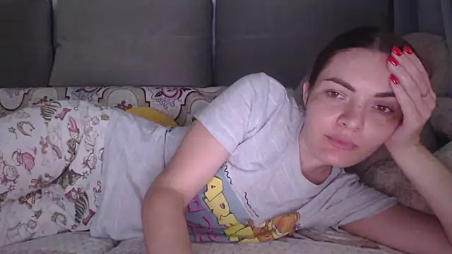 Snapshot of _JustmeHere_ chatting on November 5, 8:58 am JustmeHere online show from November 5, 8:58 am