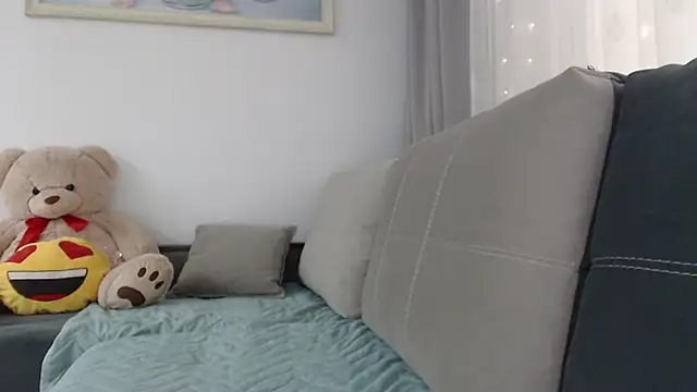 Snapshot of _JustmeHere_ chatting on November 6, 9:10 am JustmeHere online show from November 6, 9:10 am