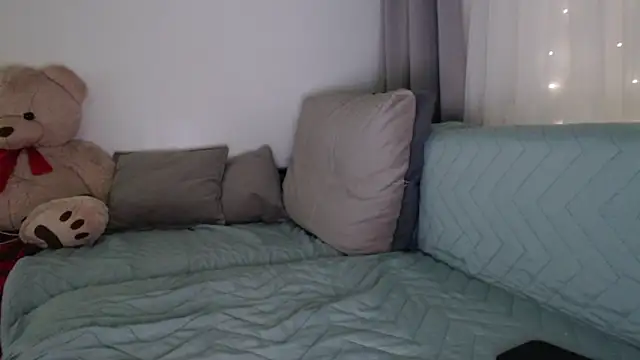 Snapshot of _JustmeHere_ chatting on November 12, 8:41 pm JustmeHere online show from November 12, 8:41 pm