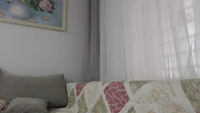 Snapshot of _JustmeHere_ chatting on November 20, 8:58 am JustmeHere online show from November 20, 8:58 am