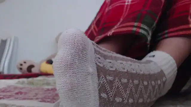 Snapshot of _JustmeHere_ chatting on November 21, 9:08 am JustmeHere online show from November 21, 9:08 am