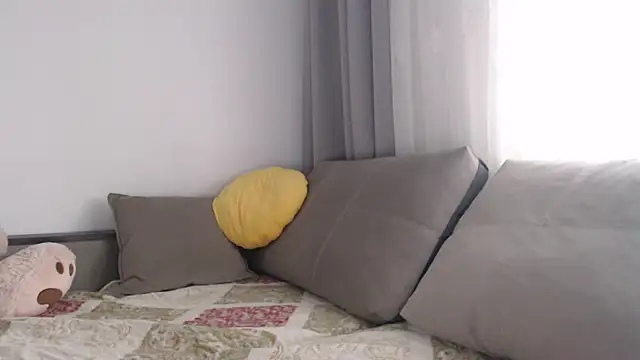 Snapshot of _JustmeHere_ chatting on November 25, 11:10 am JustmeHere online show from November 25, 11:10 am