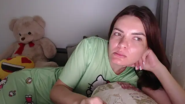 Snapshot of _JustmeHere_ chatting on November 30, 9:13 am JustmeHere online show from November 30, 9:13 am