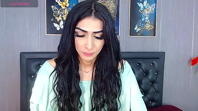 Snapshot of Evelynn_sex_ chatting on January 2, 1:30 pm Evelynn sex online show from January 2, 1:30 pm