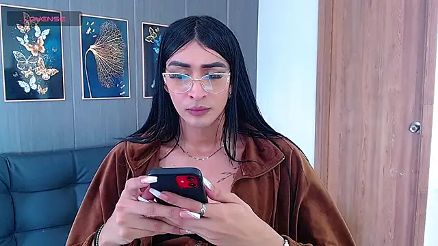 Snapshot of Evelynn_sex_ chatting on November 11, 1:55 pm Evelynn sex online show from November 11, 1:55 pm