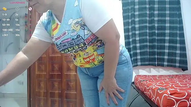 Snapshot of Uzziah_Sabag chatting on November 19, 12:21 am Uzziah Sabag online show from November 19, 12:21 am