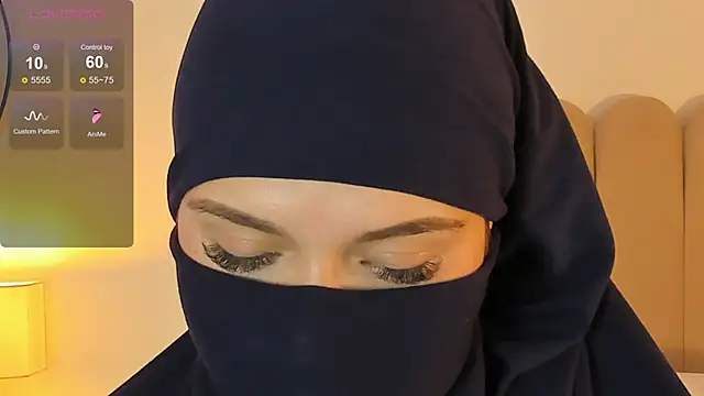 Snapshot of anna-henao chatting on December 2, 7:27 pm anna-henao online show from December 2, 7:27 pm