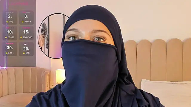 Snapshot of anna-henao chatting on December 5, 5:06 pm anna-henao online show from December 5, 5:06 pm