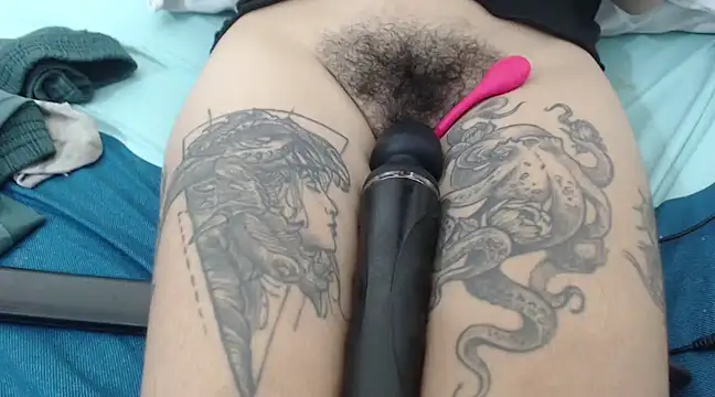 meganfoxx9 online show from December 5, 10:23 pm