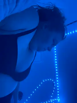 BBW2320 online show from November 6, 5:30 am