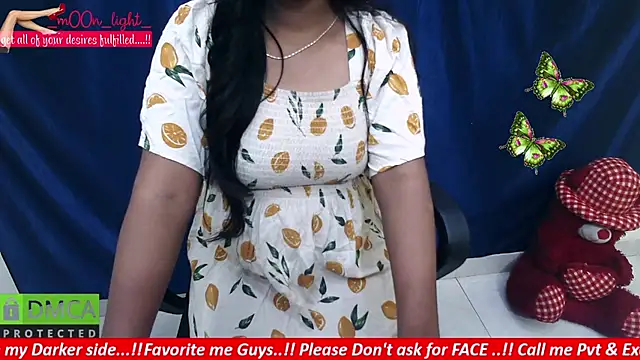 Snapshot of _mOOn_light_ chatting on January 6, 8:14 am mOOn light online show from January 6, 8:14 am