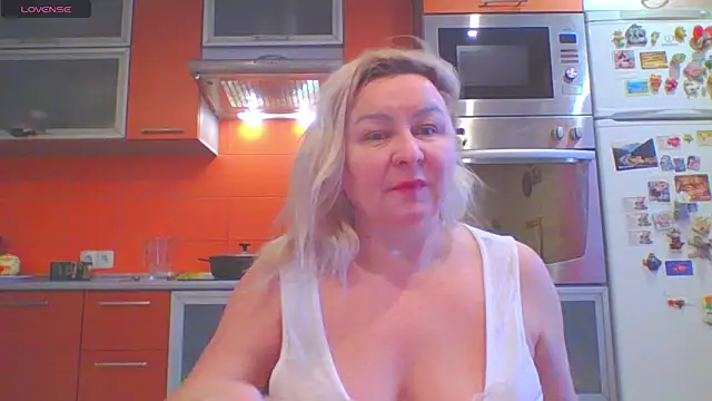 mira robinsonnn online show from January 9, 3:09 am