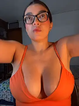 kathii95 online show from April 19, 1:38 am