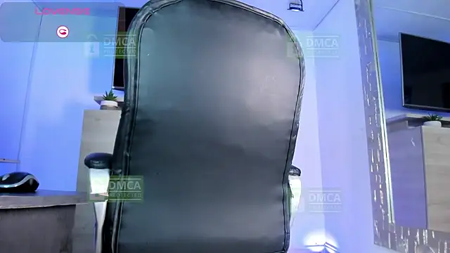 Jhonny-Blake online show from January 9, 2:42 pm