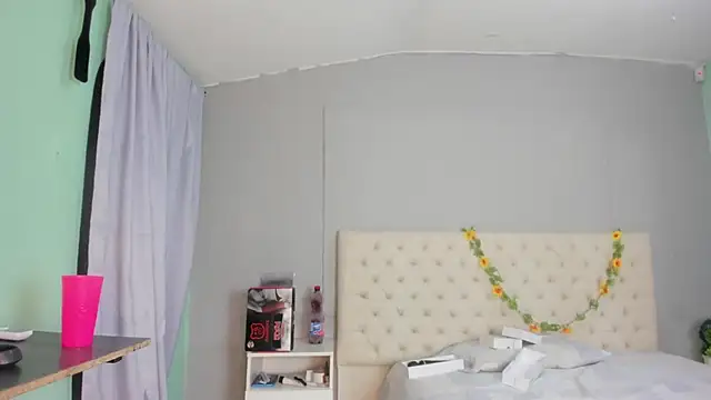 nami sam01 online show from February 14, 12:57 pm