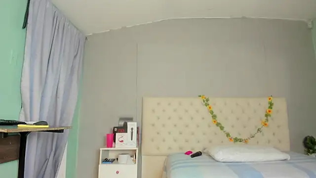 nami sam01 online show from February 21, 12:28 pm