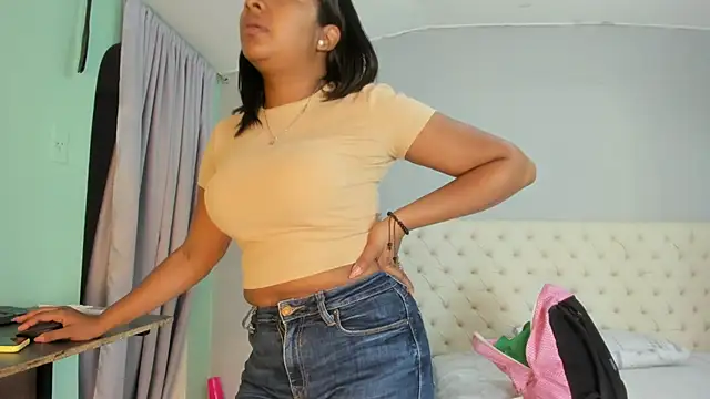 nami sam01 online show from March 18, 12:36 pm