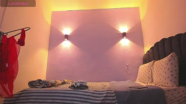 Sofia Clauss  online show from March 8, 4:01 am