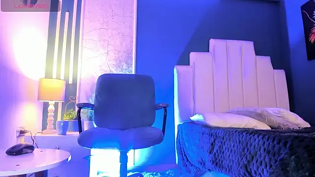 Snapshot of AlessandroDybala chatting on March 16, 11:38 am AlessandroDybala online show from March 16, 11:38 am