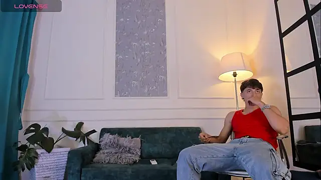 Snapshot of AlessandroDybala chatting on October 7, 12:24 pm AlessandroDybala online show from October 7, 12:24 pm