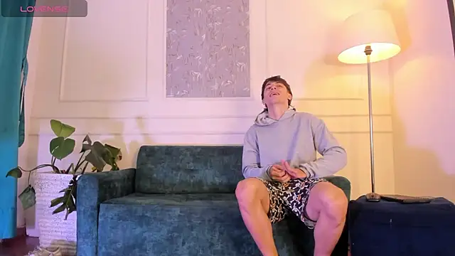 Snapshot of AlessandroDybala chatting on November 4, 12:04 pm AlessandroDybala online show from November 4, 12:04 pm