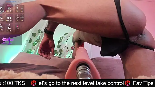 Snapshot of Tom_cooper_ chatting on January 14, 4:08 pm Tom cooper online show from January 14, 4:08 pm