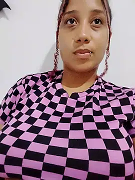 Snapshot of zandra_kiman chatting on November 16, 2:39 am zandra kiman online show from November 16, 2:39 am