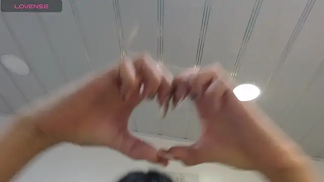 candy lux  online show from February 28, 7:37 pm