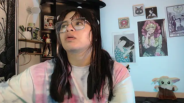 mollyshake1 online show from March 15, 5:41 am