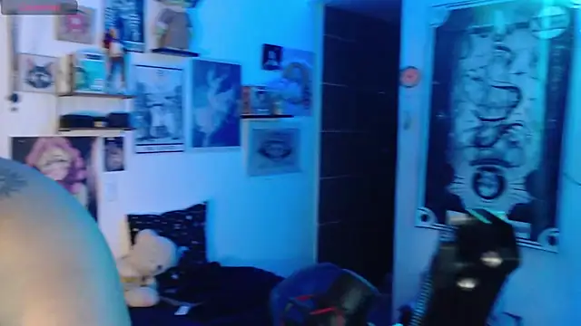 mollyshake1 online show from October 6, 4:21 am