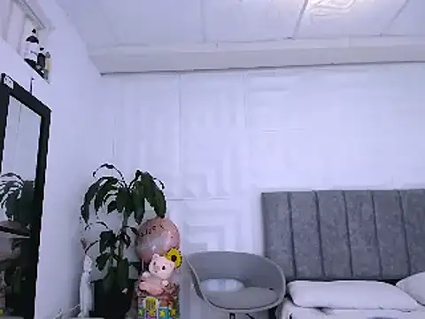 nataly red online show from January 24, 4:17 pm