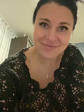 Snapshot of CuteNata chatting on December 17, 3:28 pm CuteNata online show from December 17, 3:28 pm