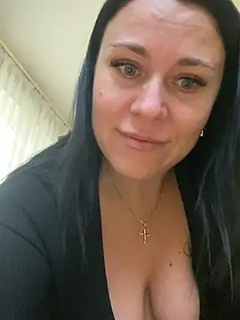 Snapshot of CuteNata chatting on December 19, 12:56 pm CuteNata online show from December 19, 12:56 pm