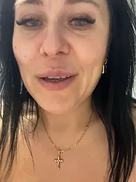 Snapshot of CuteNata chatting on January 10, 5:24 pm CuteNata online show from January 10, 5:24 pm