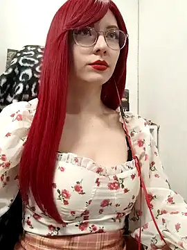 ElliMoor online show from December 6, 11:22 am