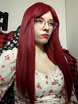 ElliMoor online show from March 18, 9:31 am